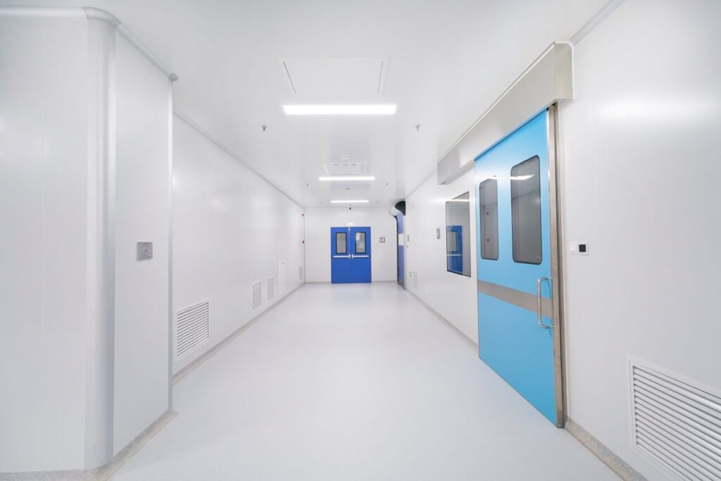 cleanroom doors manufacturer, cleanroom doors